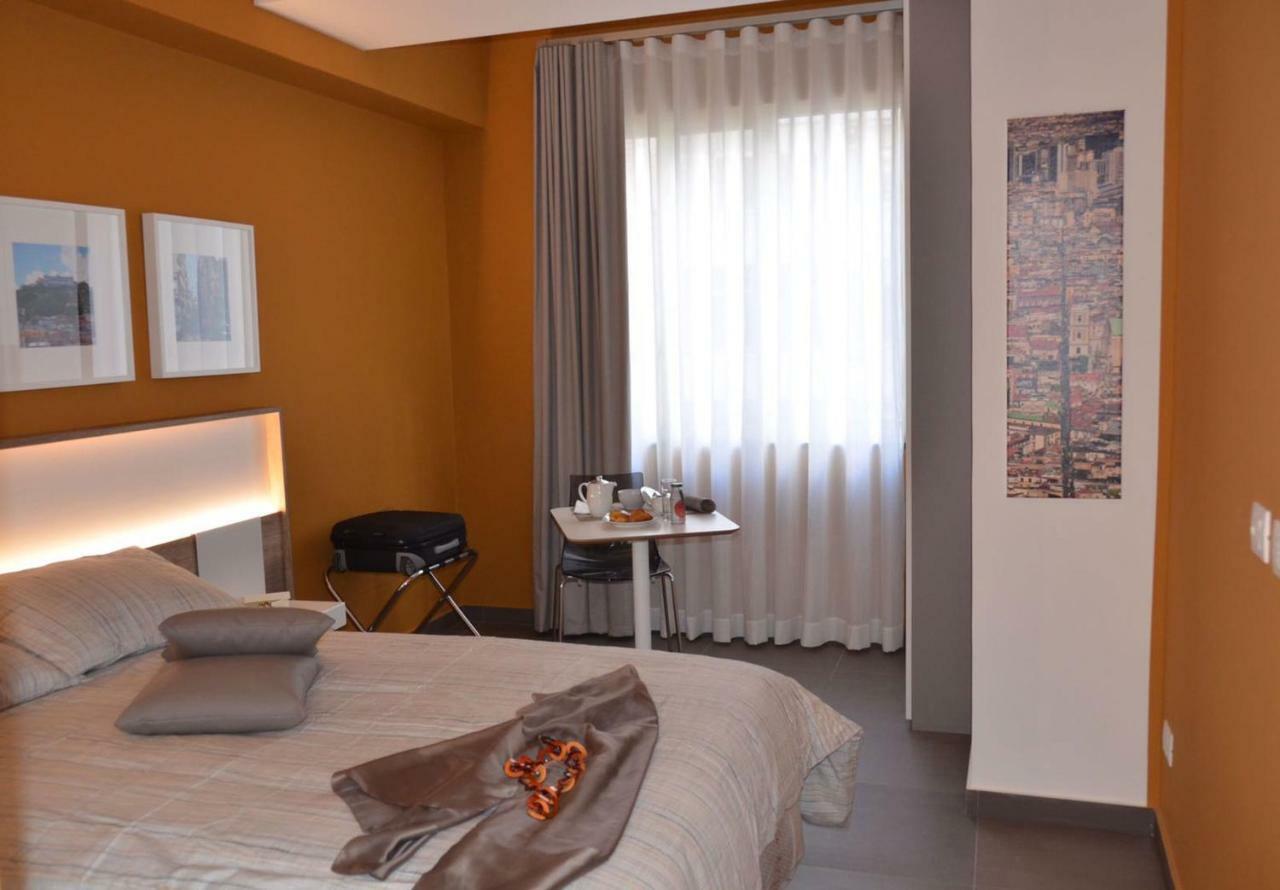 Bed and Breakfast Bed In Centro Neapel Exterior foto